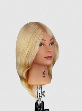 NICOLE MANNEQUIN 12