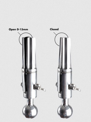 MANNEQUIN TRIPOD W/ STABILIZING PEDAL 3
